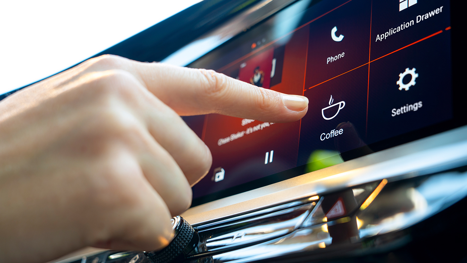 Μ' αυτό το SUV της Opel δεν ξεμένεις από... καφέ!